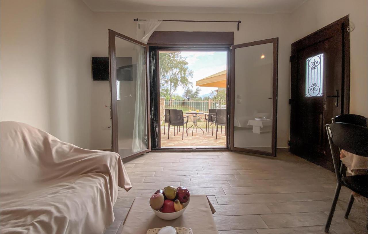 Lovely Apartment In Nafpaktos Phòng bức ảnh
