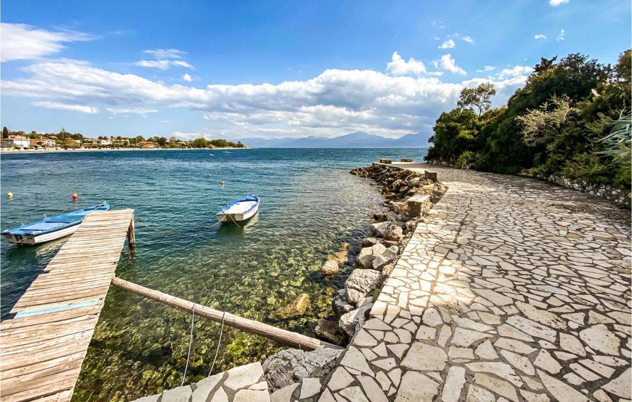 Lovely Apartment In Nafpaktos Phòng bức ảnh