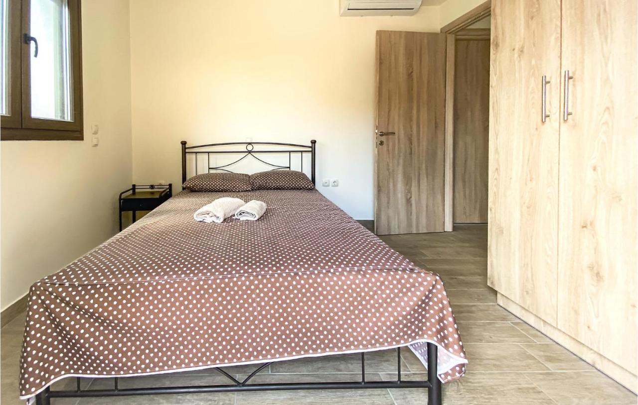Lovely Apartment In Nafpaktos Phòng bức ảnh