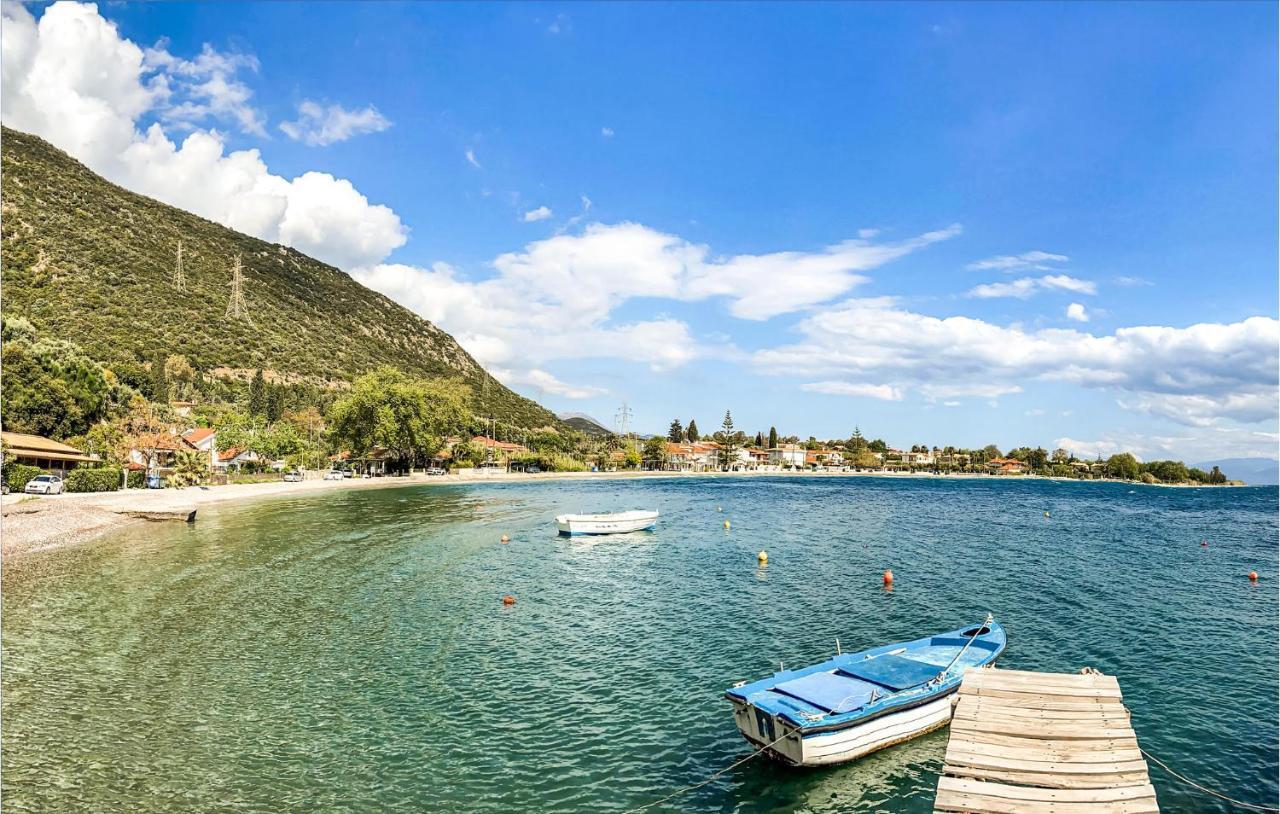 Lovely Apartment In Nafpaktos Phòng bức ảnh